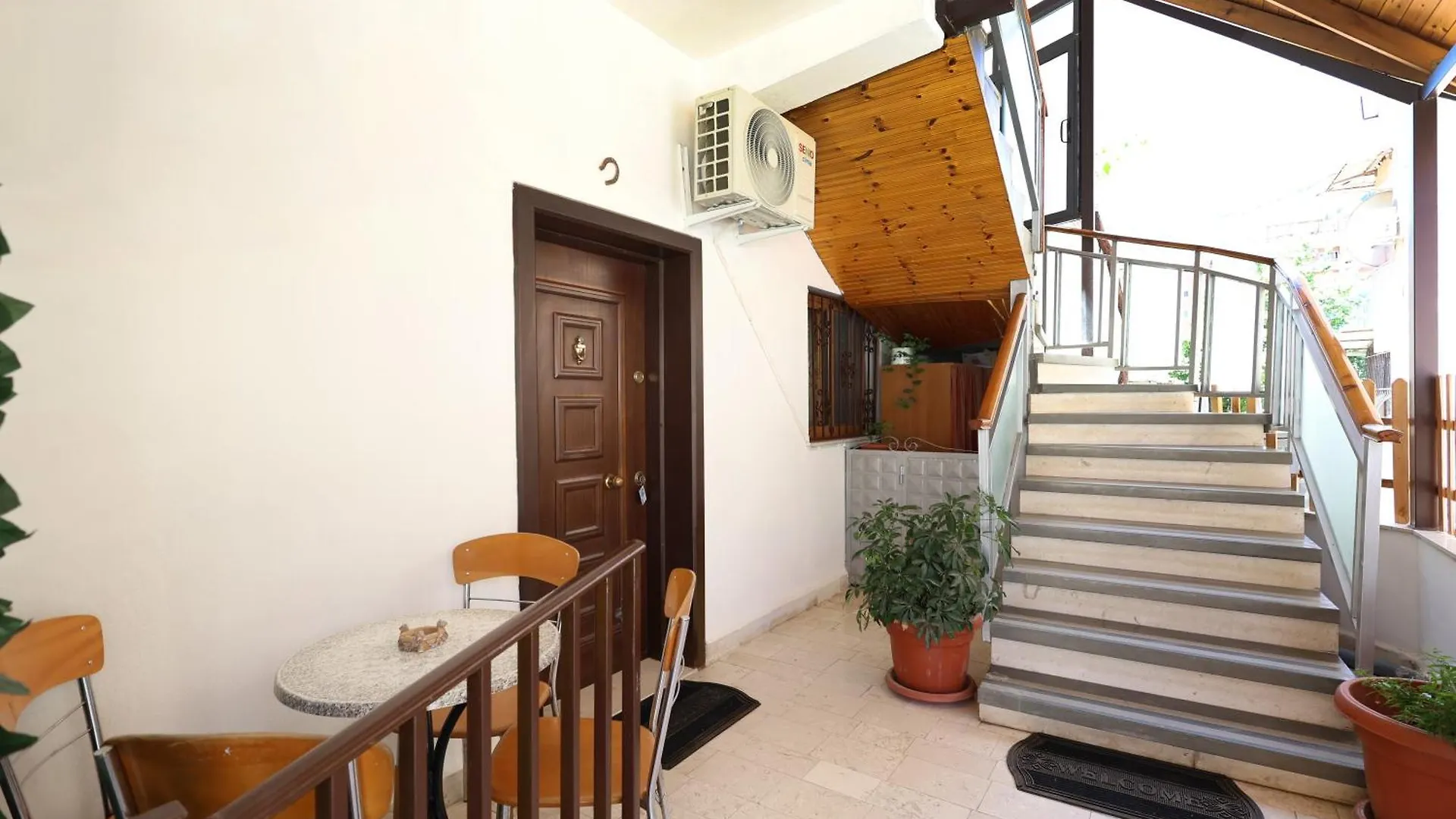 Berat Central Studio